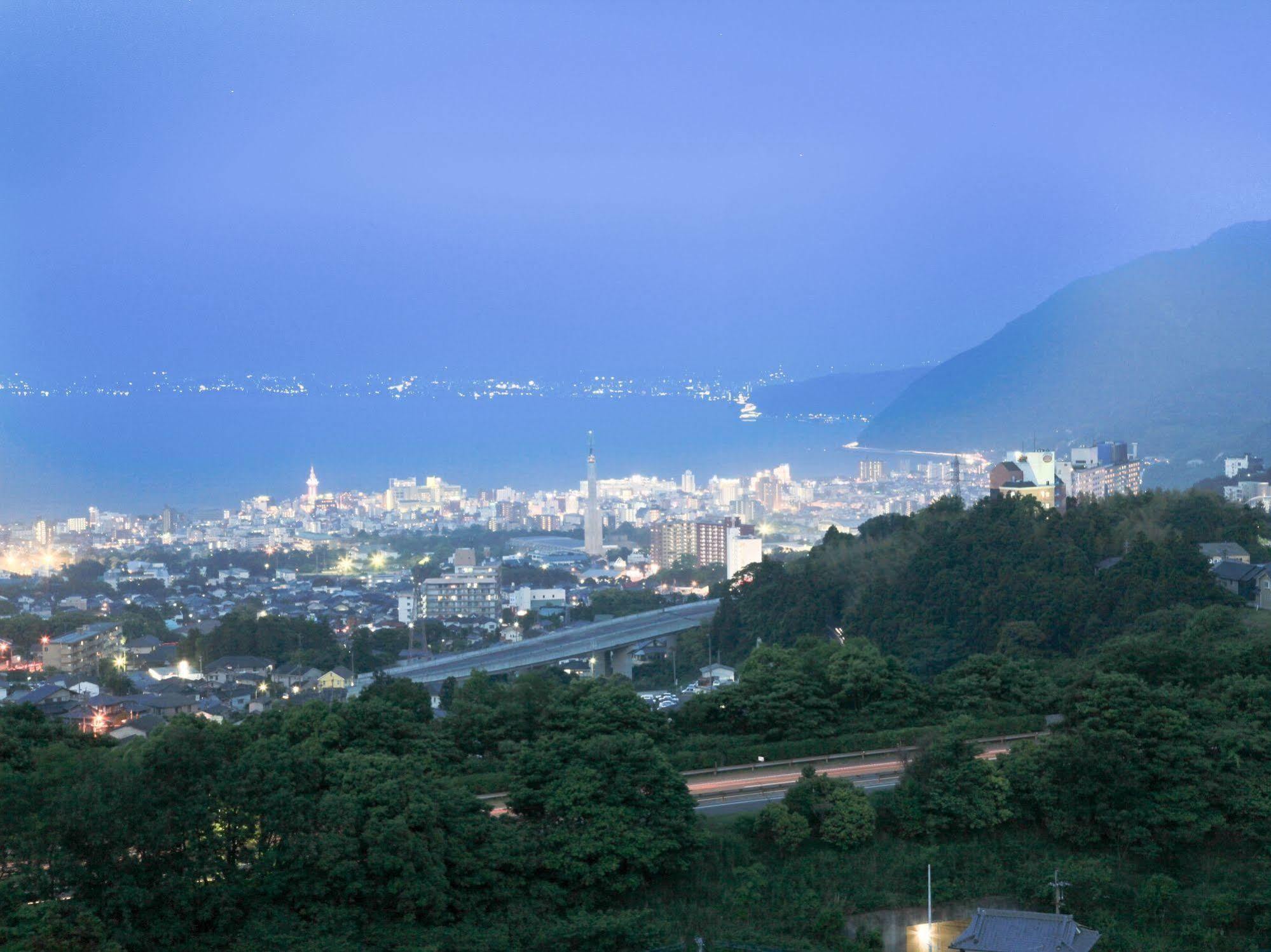 Resorpia Beppu Hotel Екстериор снимка