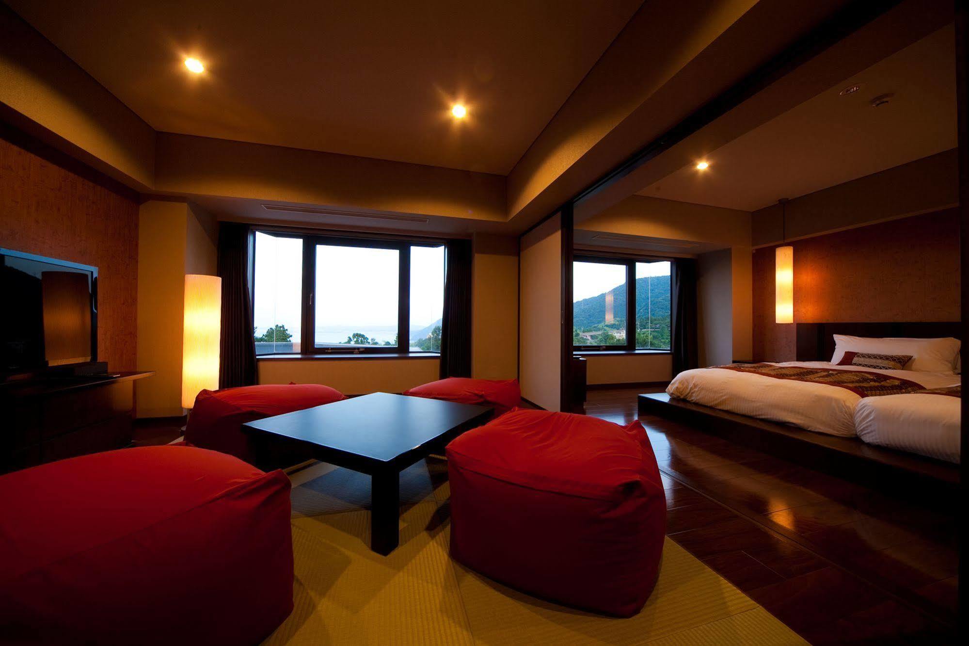 Resorpia Beppu Hotel Екстериор снимка